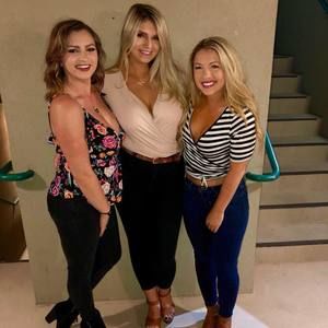 Meet your Posher, Madi